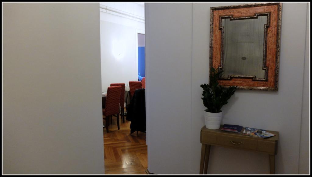 B&B Piazza Goldoni Τεργέστη Εξωτερικό φωτογραφία